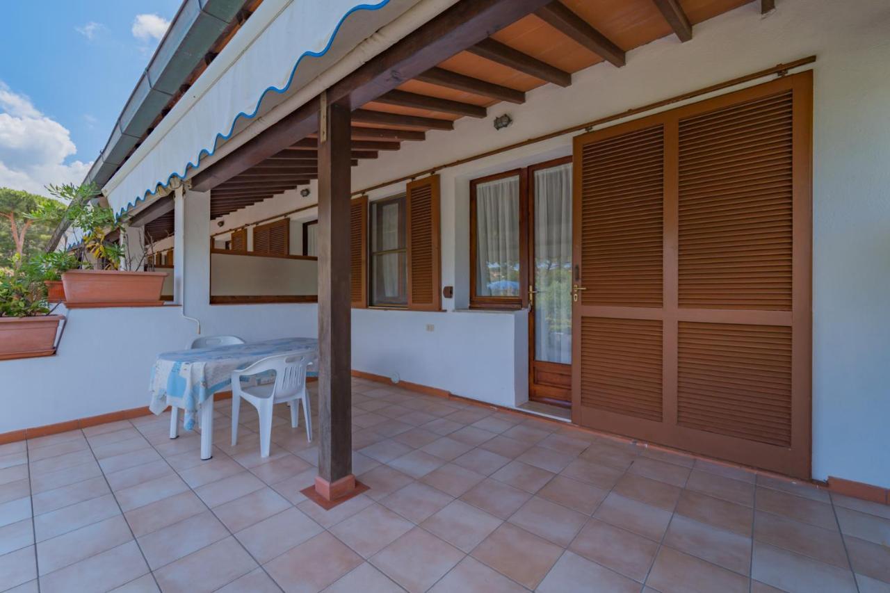 Residence Baia Delle Grazie Casa Morcone Экстерьер фото