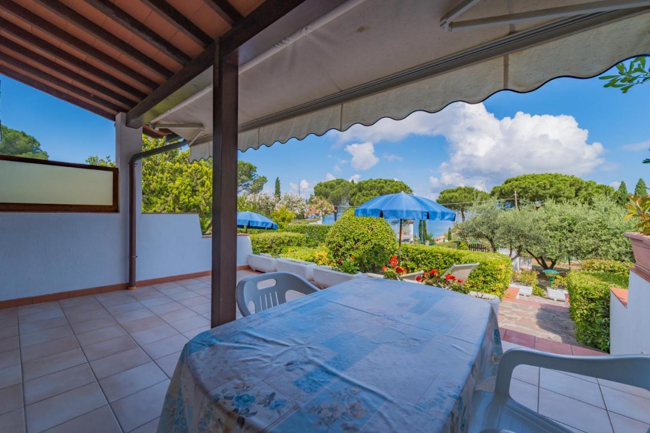 Residence Baia Delle Grazie Casa Morcone Экстерьер фото