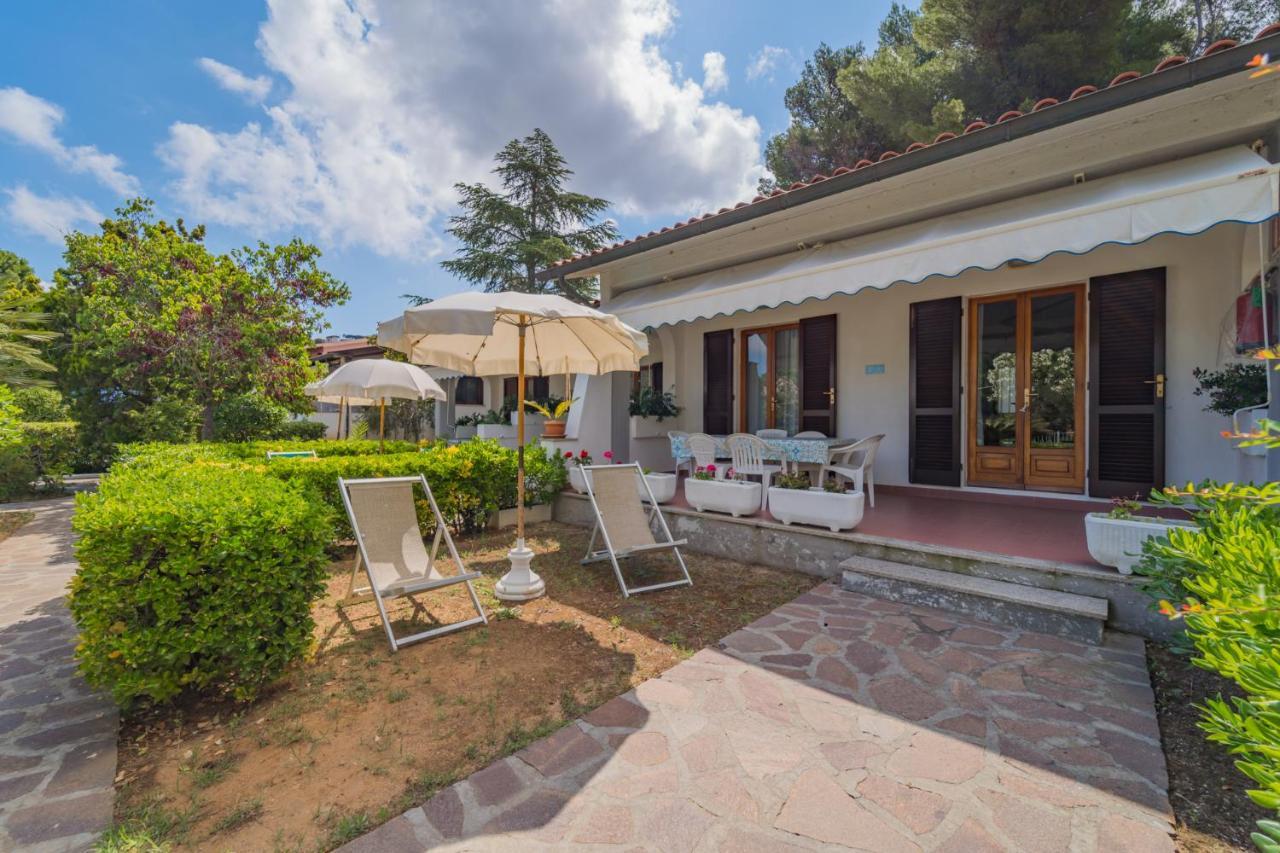 Residence Baia Delle Grazie Casa Morcone Экстерьер фото