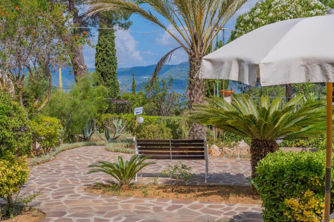 Residence Baia Delle Grazie Casa Morcone Экстерьер фото