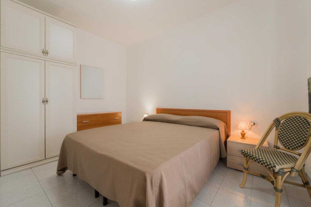 Residence Baia Delle Grazie Casa Morcone Экстерьер фото