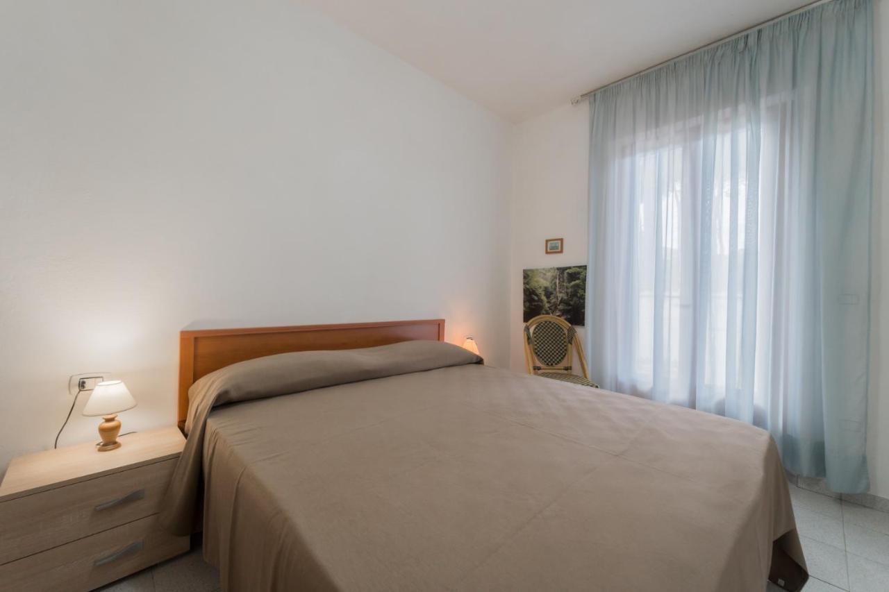 Residence Baia Delle Grazie Casa Morcone Экстерьер фото