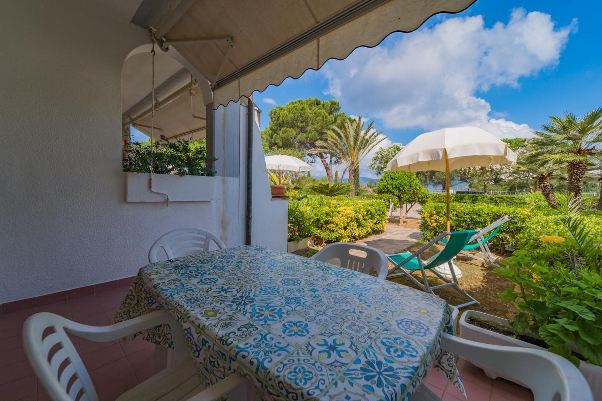 Residence Baia Delle Grazie Casa Morcone Экстерьер фото