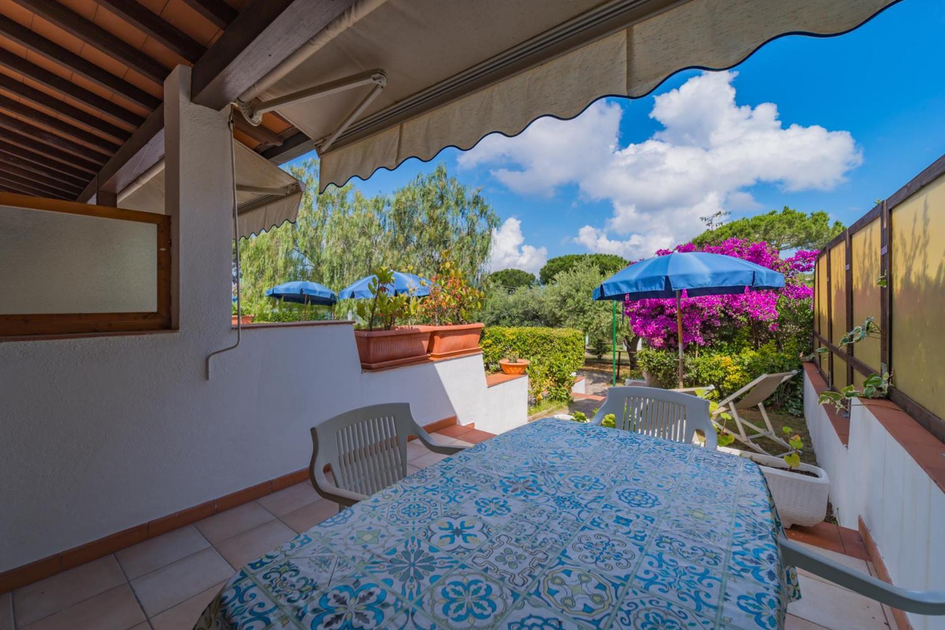 Residence Baia Delle Grazie Casa Morcone Экстерьер фото