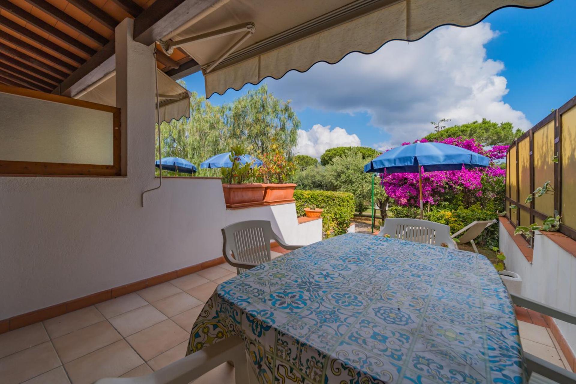 Residence Baia Delle Grazie Casa Morcone Экстерьер фото