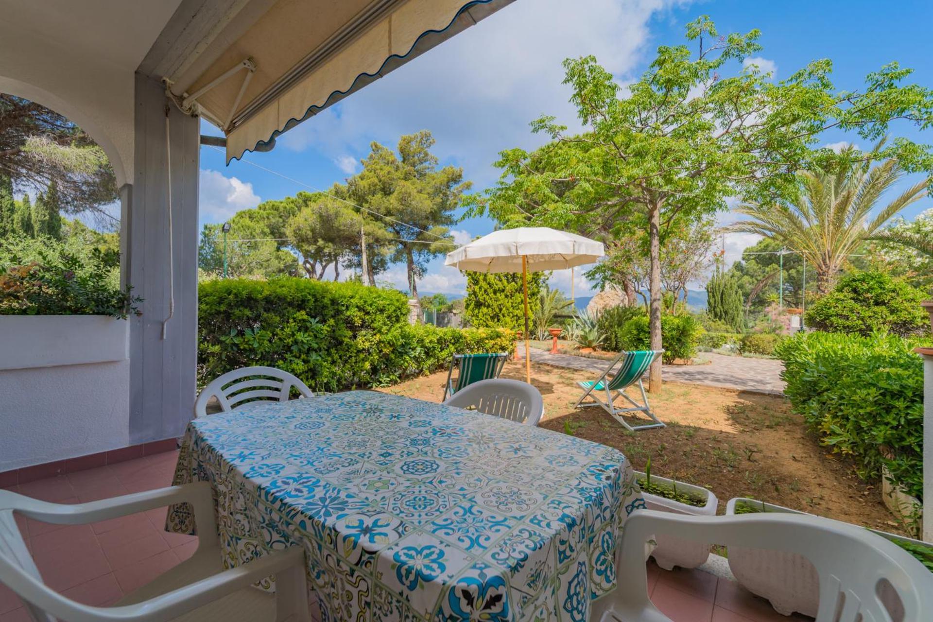 Residence Baia Delle Grazie Casa Morcone Экстерьер фото